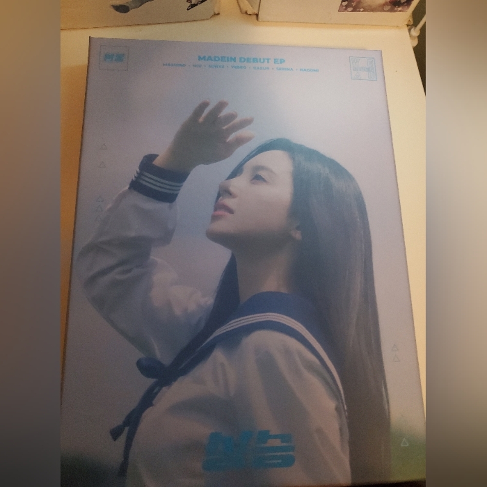 MADEIN - Debut EP Album [상승] Mashiro Kpop Album Version